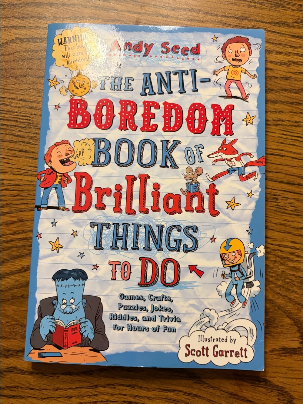 The Anti-Boredom Book of Brilliant Things to Do - Blue & Red Kids Activity Book